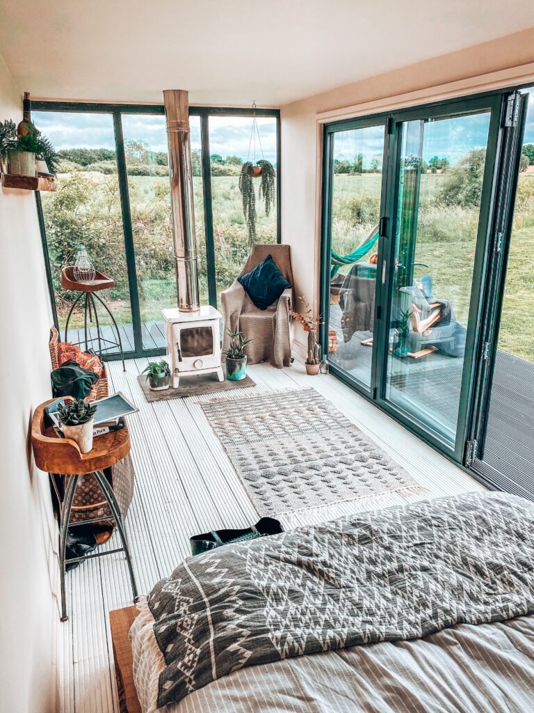 Organizing For Tiny Homes: Making Every Inch Count - Tiny House Organisation Ideas For Minimalists